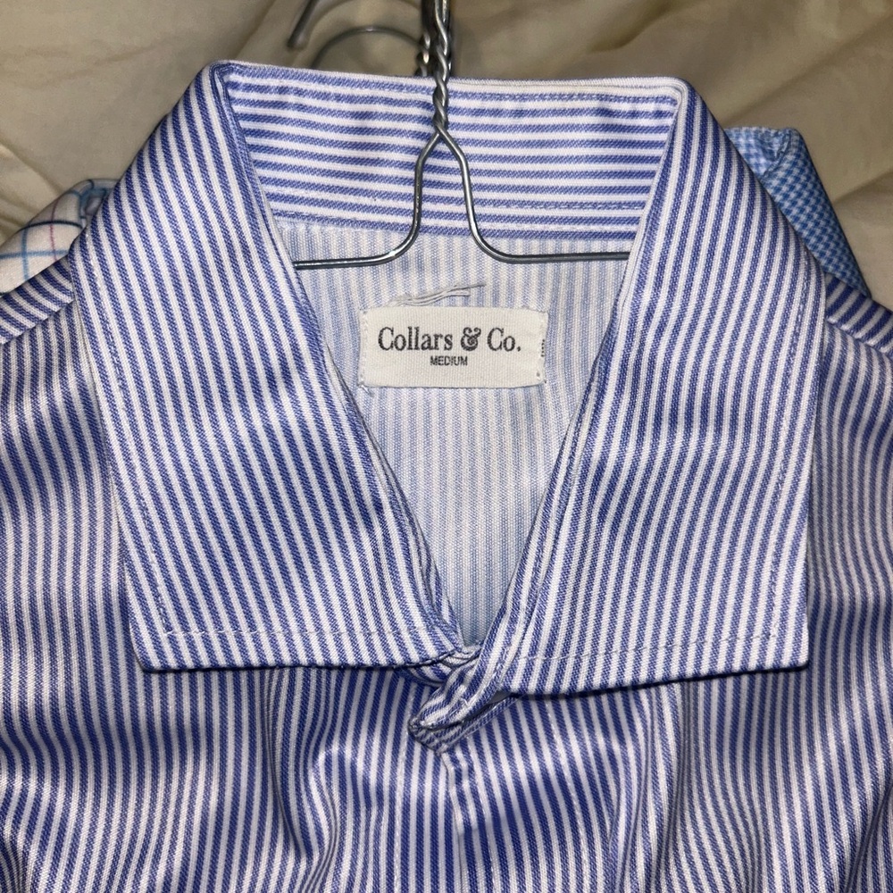 Collars & Co. Men's Blue Striped Dress Shirt